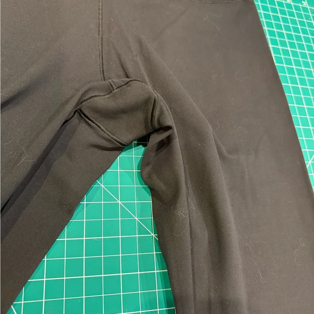 Rhone Black Performance Leggings Size M High Rise Athletic Yoga - Picture 6 of 7
